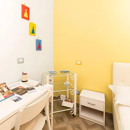 Room21 By Domusextra Naples Exterior photo