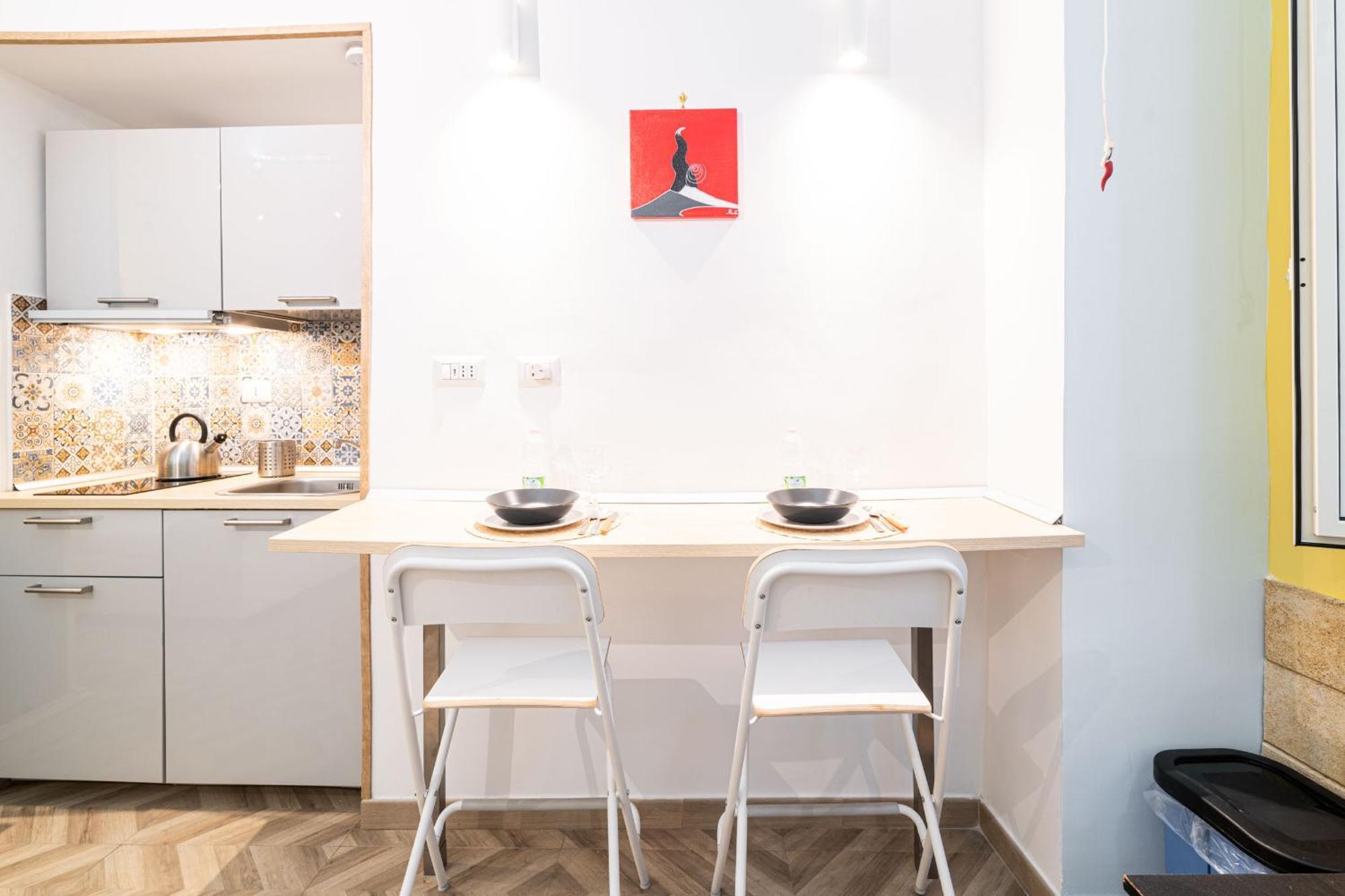 Room21 By Domusextra Apartment Naples