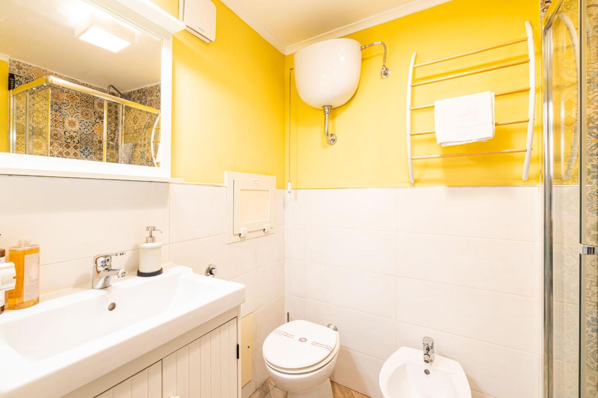 Appartement Room21 By Domusextra Naples