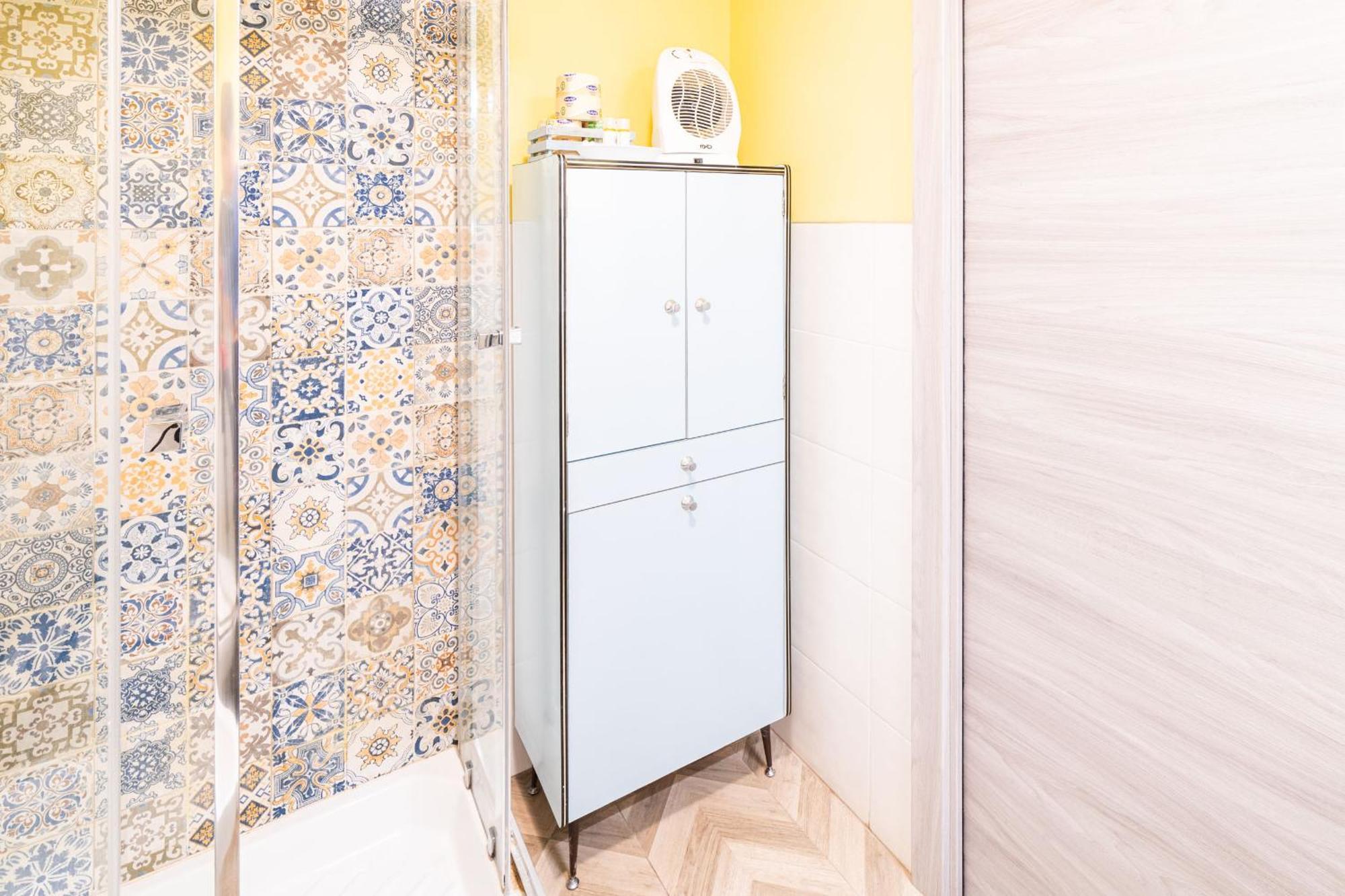 Room21 By Domusextra Naples